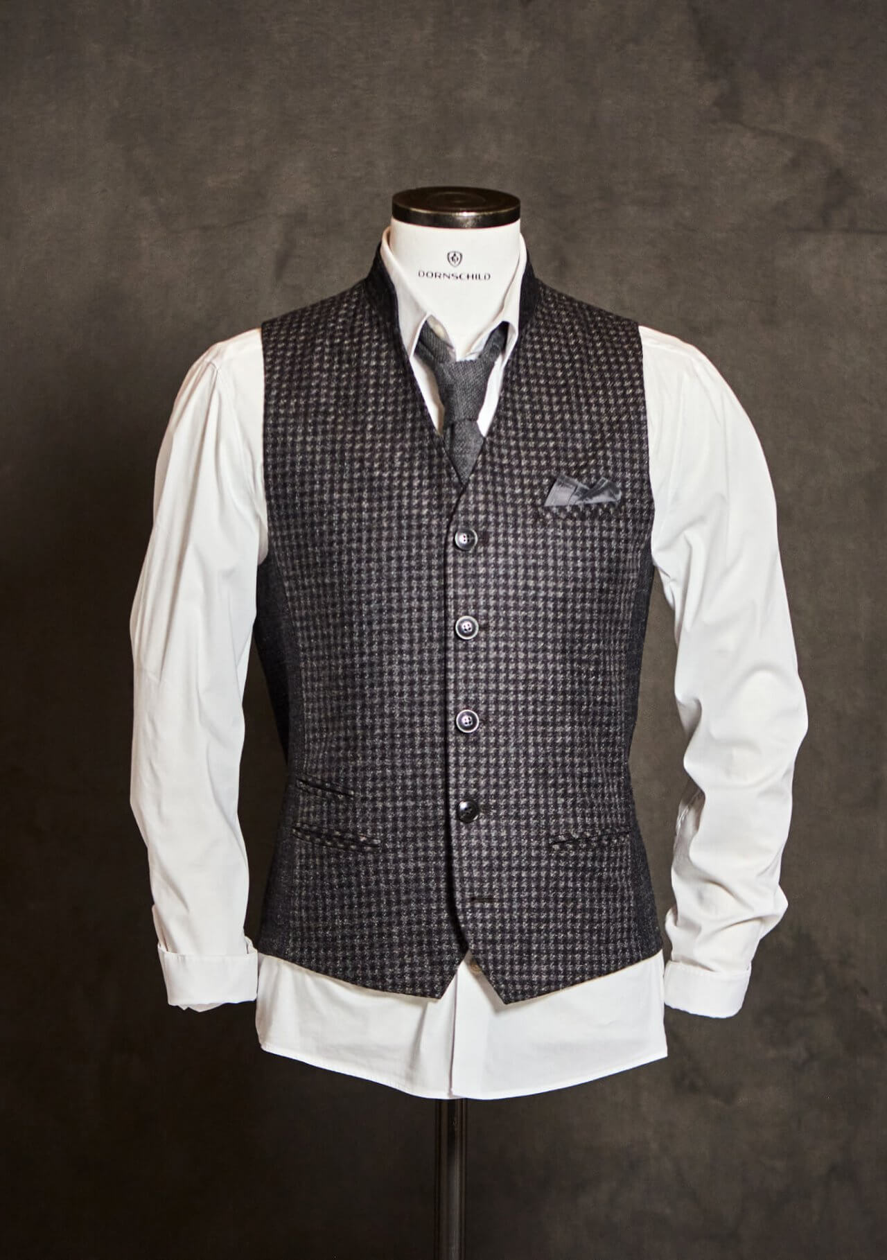 DORNSCHILD Herrenweste (Gilet) HW25 W3-1 in Grau-Anthrazit mit feinem Karomuster und Stehkragen. Elegante Herbst/Winter Herren Weste für Business und Freizeit